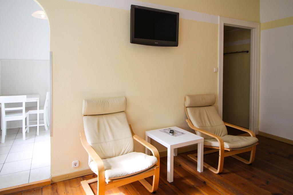 Apartments Kolo 77 เบอร์ลิน ภายนอก รูปภาพ